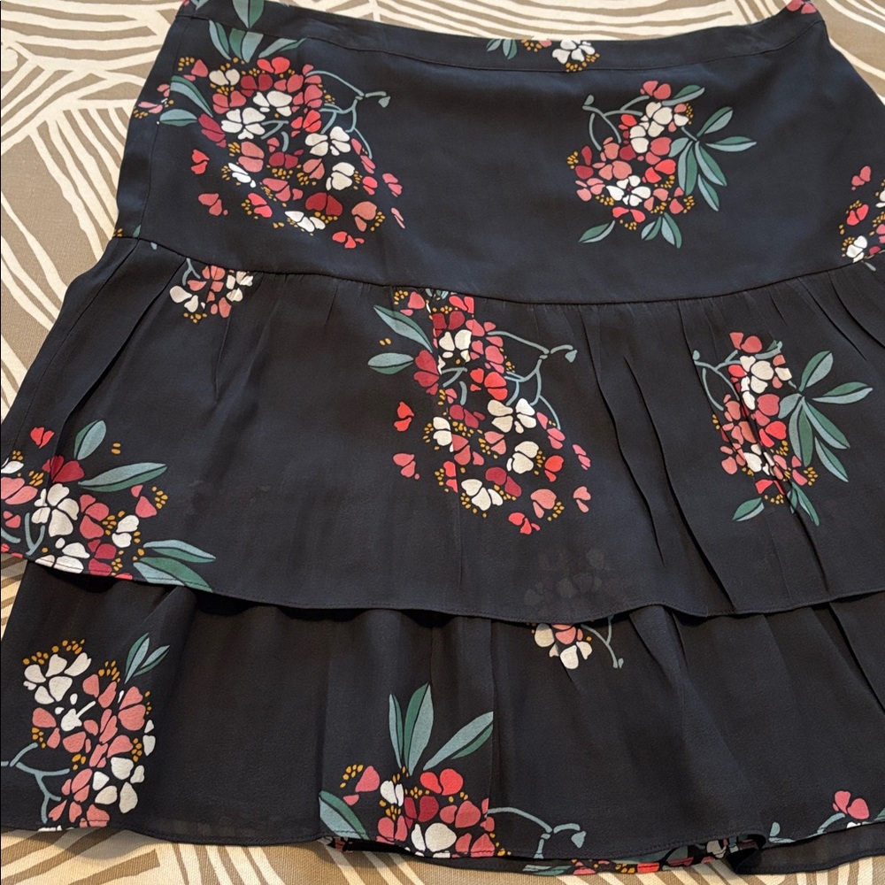 ANN TAYLOR LOFT floral mini skirt - Picture 9 of 9